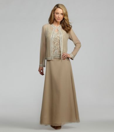 Plus-Size Formalwear