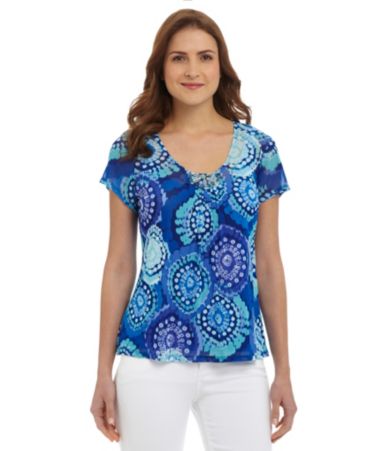 Plus-Size Tee | ElegantPlus.com Editor's Pick