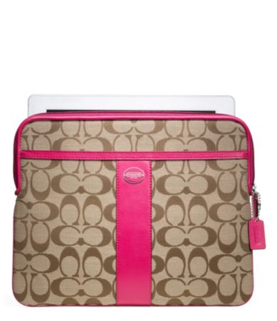 COACH SIGNATURE IPAD SLEEVE