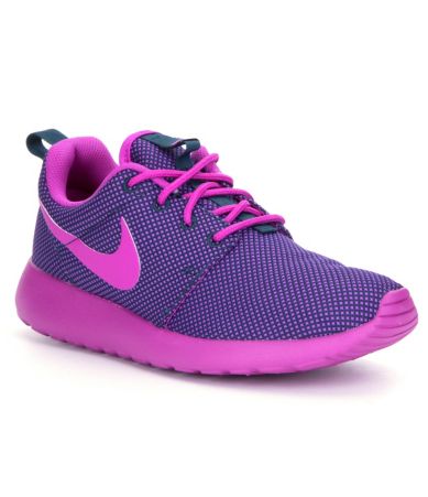 nike women's roshe one shoes
