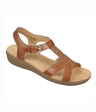 shop all naturalizer naturalizer wallie casual sandals permanently ...