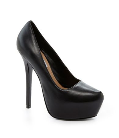 Steve Madden Delerius Pumps | Dillards