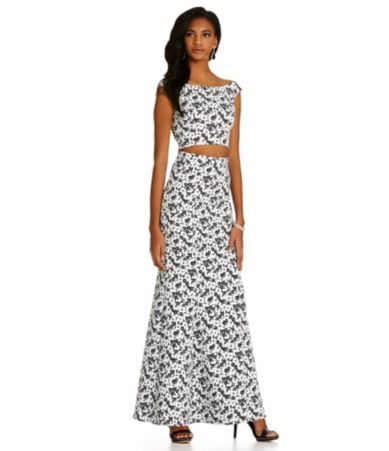 Xscape 2-Piece Floral Jacquard Gown
