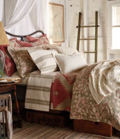 Ralph Lauren Amagansett Collection Layla Vintage Floral Comforter