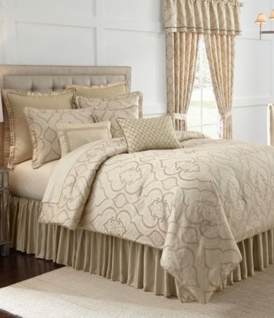 Veratex Piazza Jacquard Comforter Set | Dillards