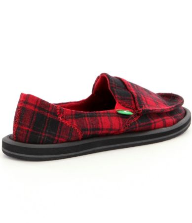 sanuk plaid slippers