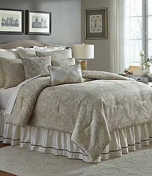Veratex Valenti Medallion Jacquard Comforter Set