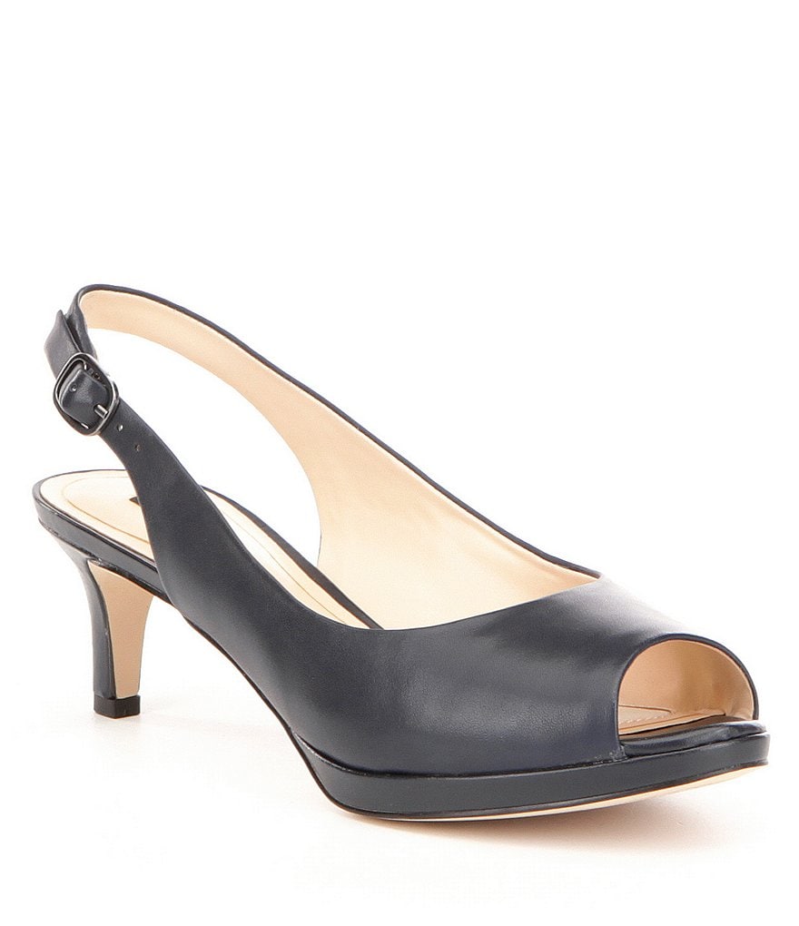 alex marie pumps