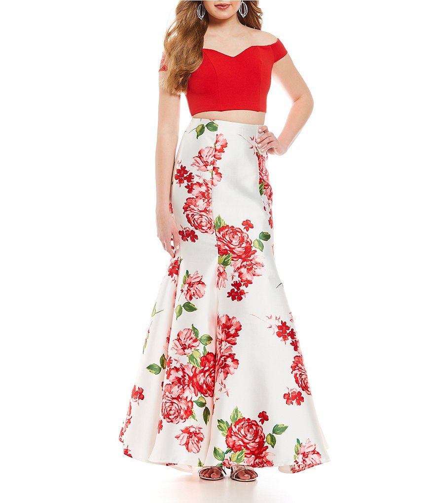 B. Darlin Off The Shoulder Top with Floral Trumpet Skirt Two-Piece Dress