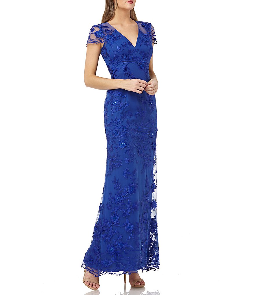 Carmen Marc Valvo V-Neck Cap Sleeve Fleurette Gown