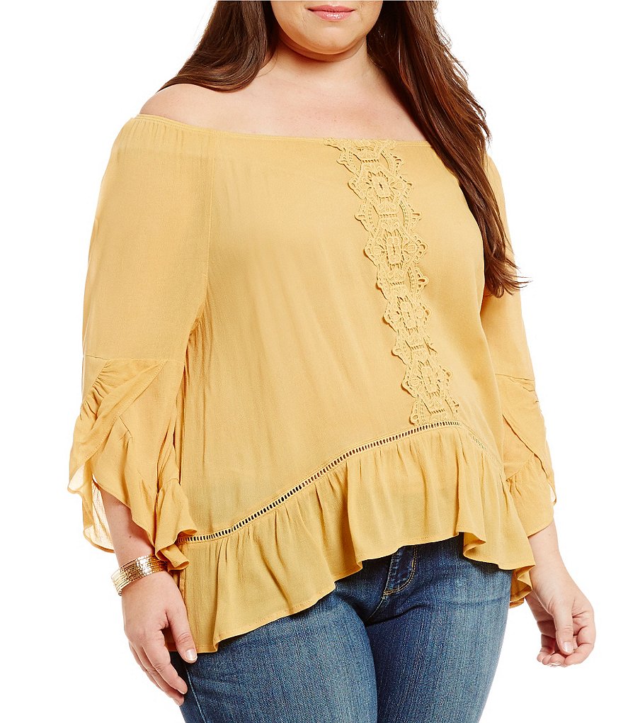 Democracy Plus Off Shoulder Crochet Front Top