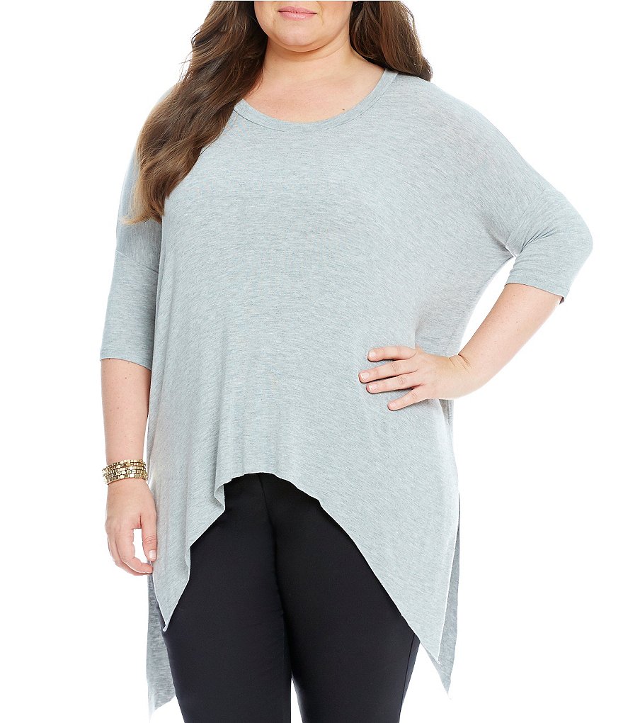 Gibson & Latimer Plus Over-sized Sharkbite Hem Knit top