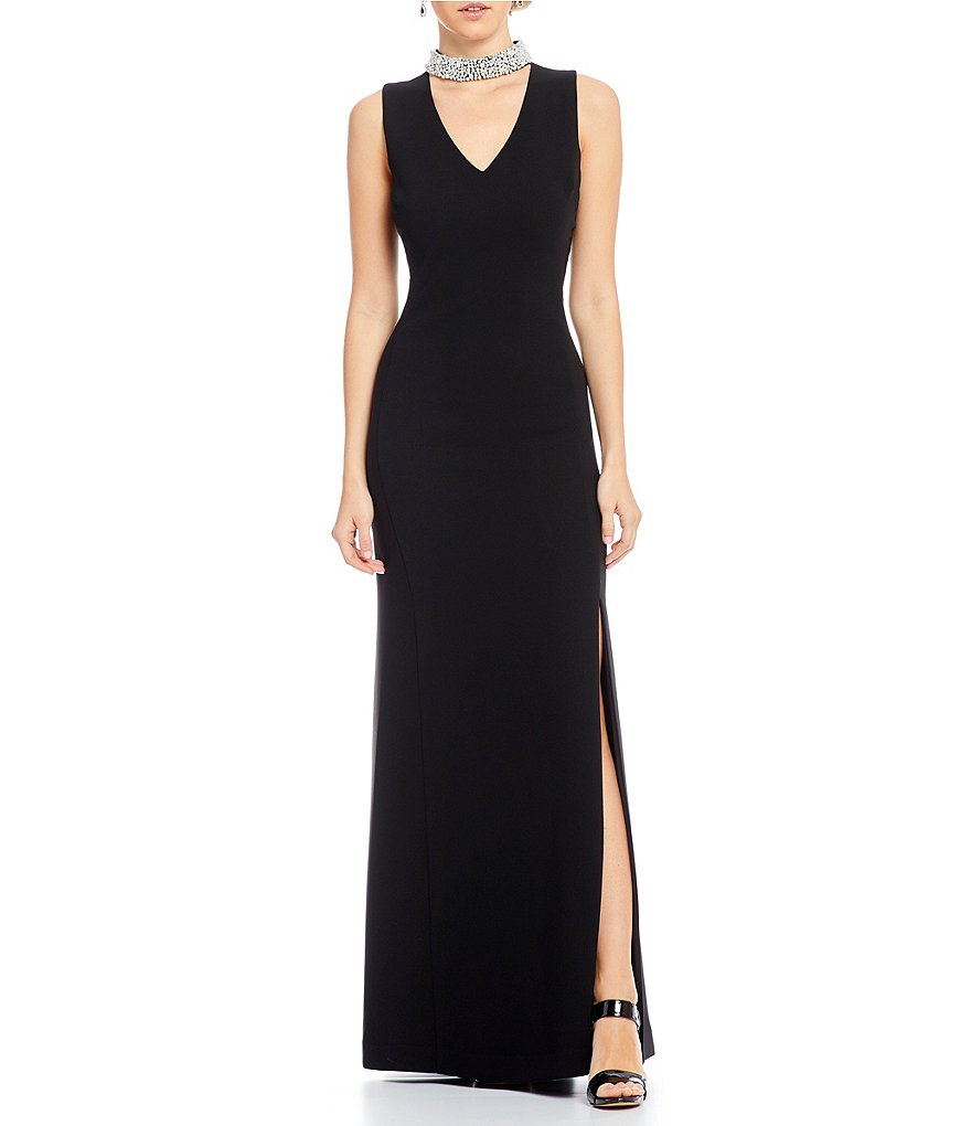 KARL LAGERFELD PARIS Pearl Collar Key Hole Gown