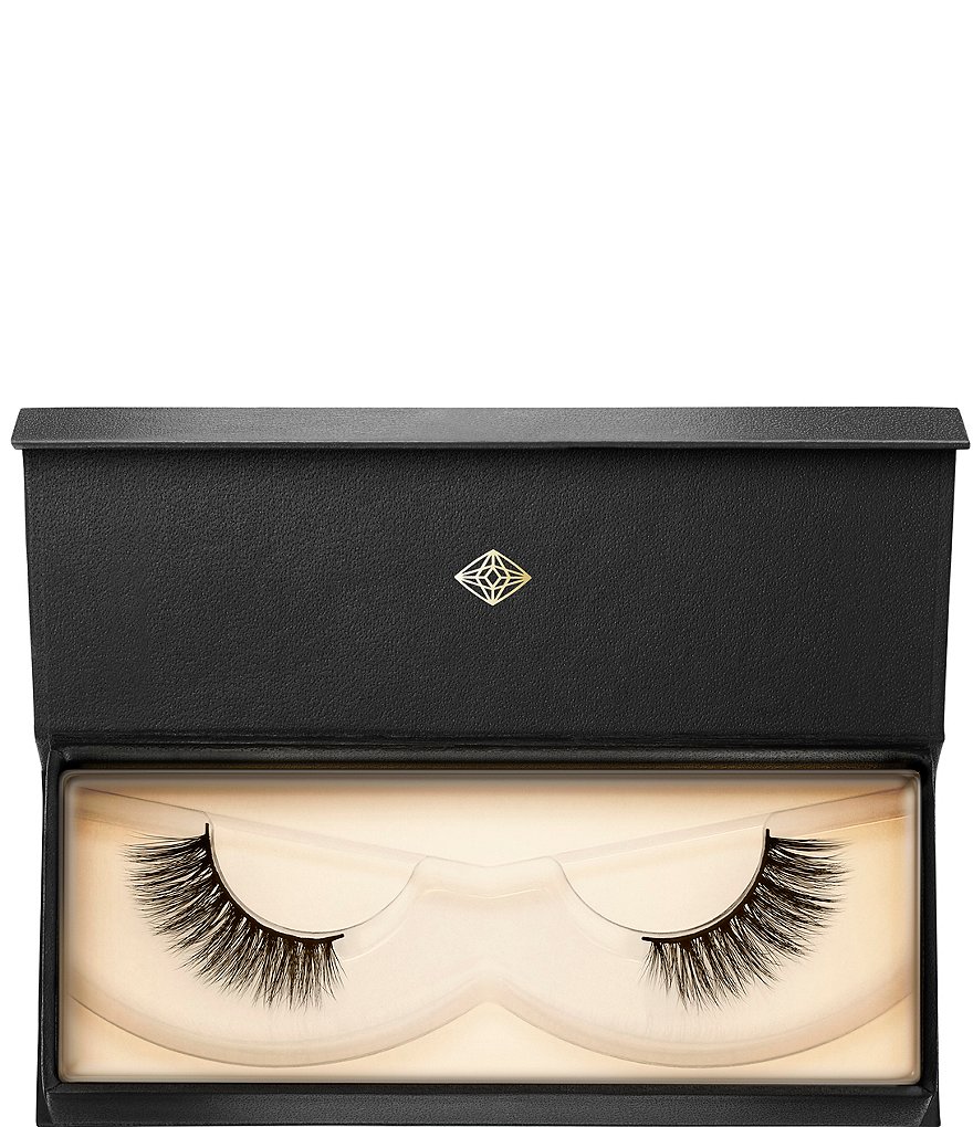 Lash Star Visionary Lash 001