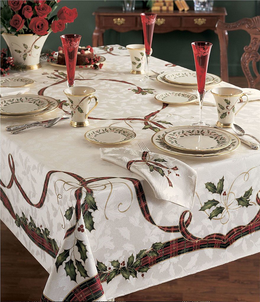 Lenox Holiday Nouveau Table Linens