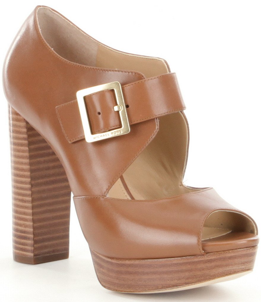 MICHAEL Michael Kors Eleni Pumps