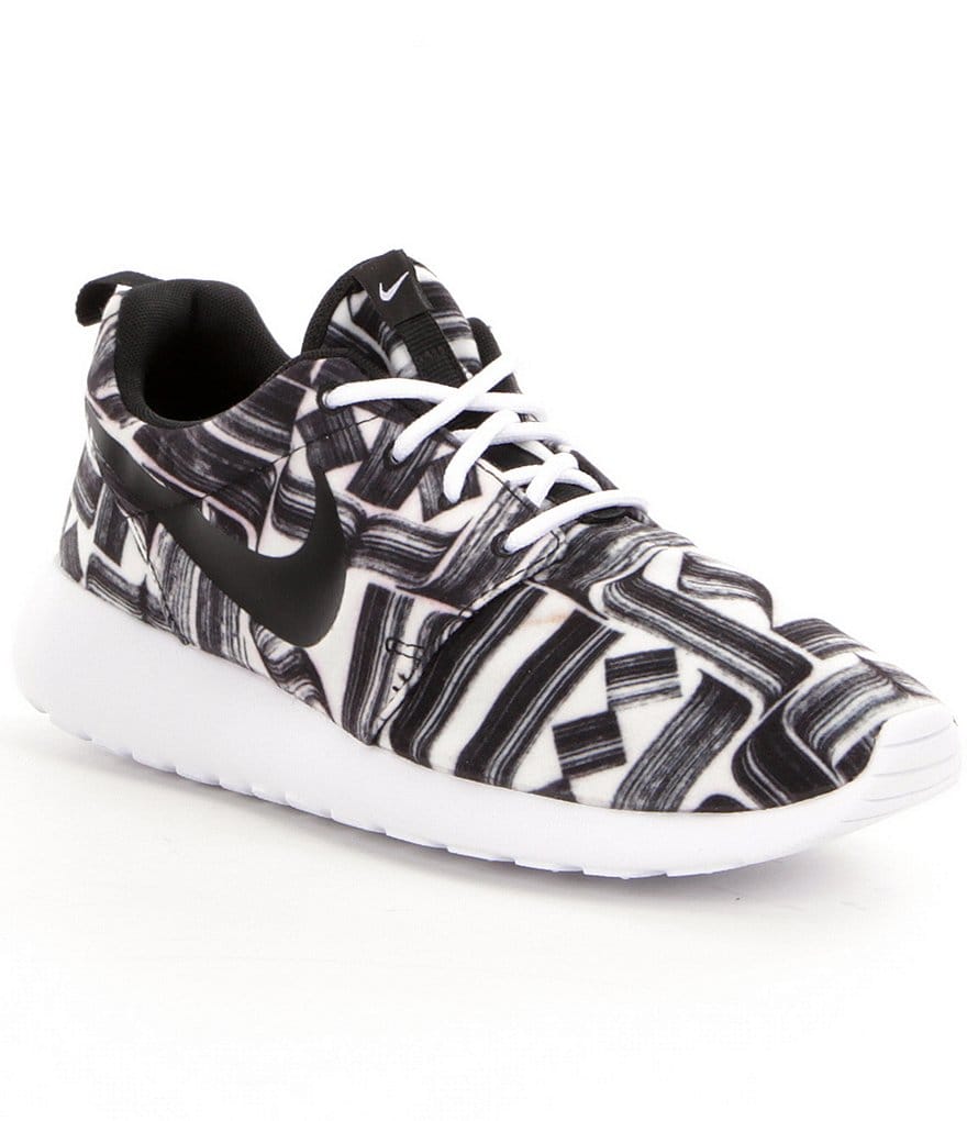Nike Roshe One Print Women´s Lifestyle Shoes