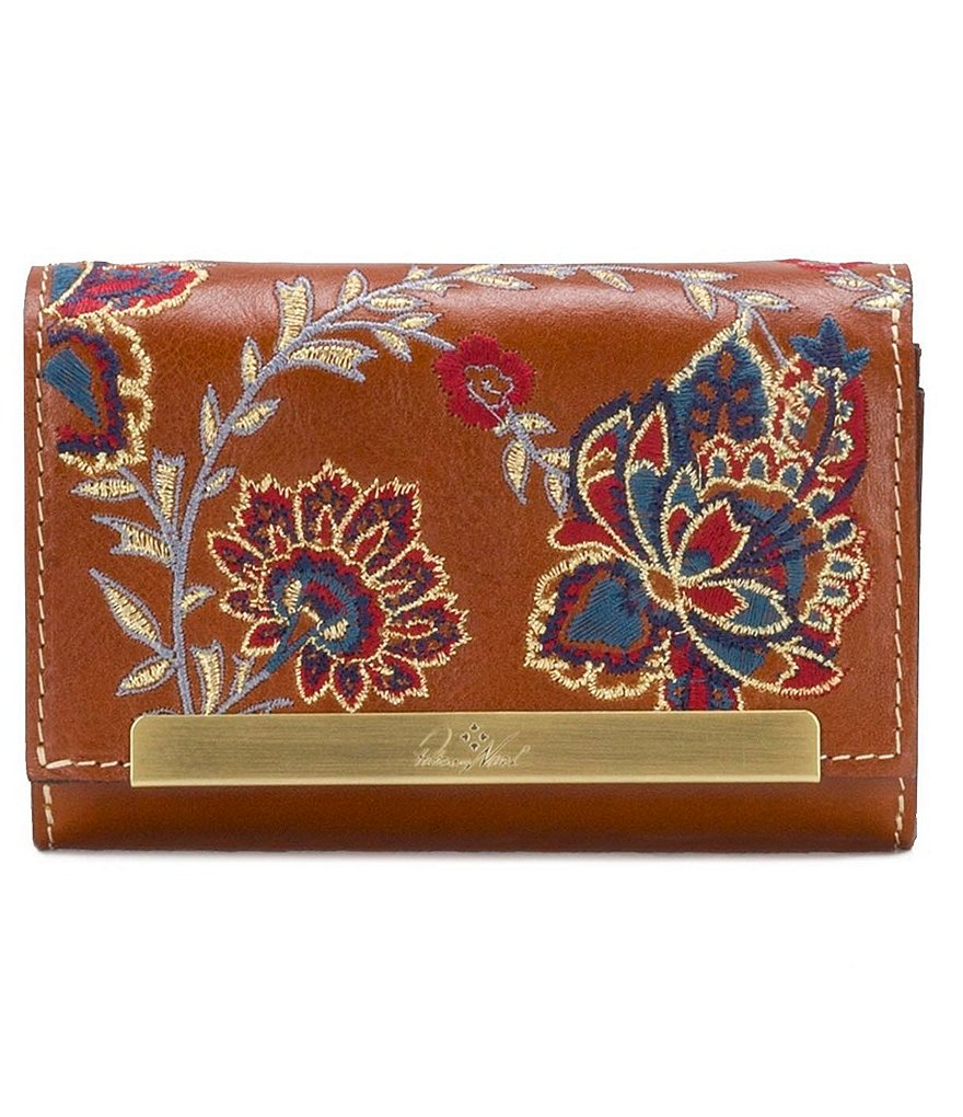Patricia Nash Provencal Escape Embroidery Collection Cametti Wallet