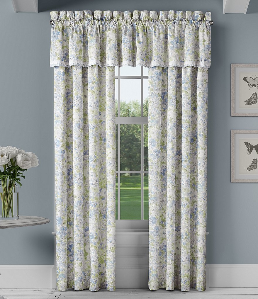 Piper & Wright Floral Bed Window Treatments