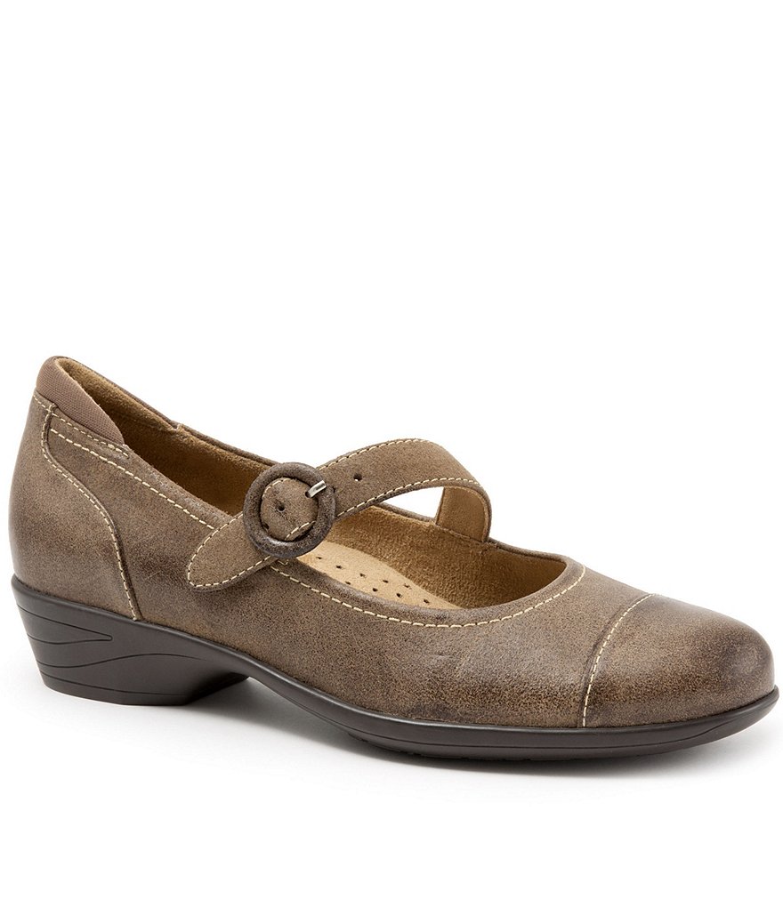 SoftWalk Chatsworth Block Heel Mary Janes