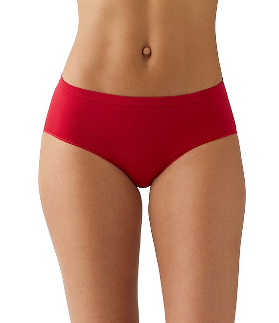Wacoal b.tempt'd by Wacoal Comfort Intended Hipster Seamless Panty, Chili Pepper - Image 1