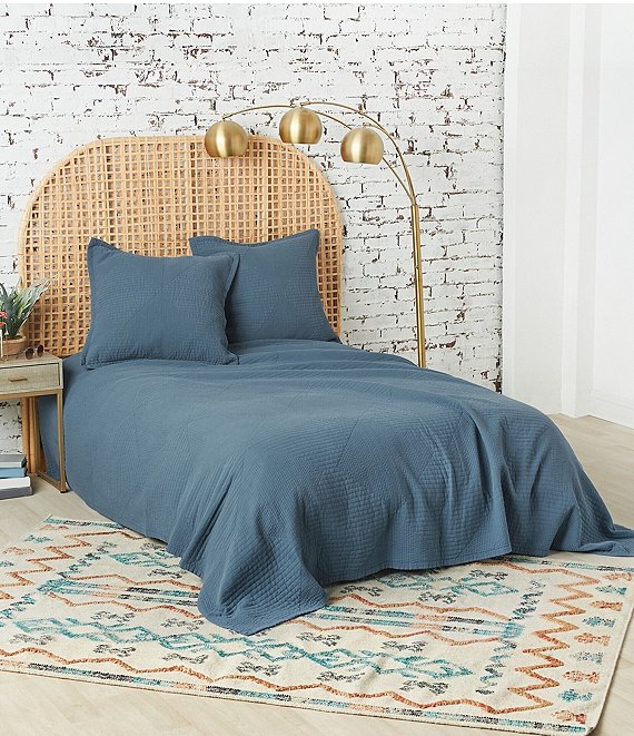 Color:Mallard - Image 1 - Graham Quilt