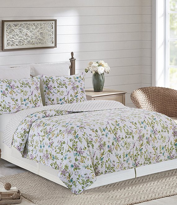 C&F Home Carley Reversible Mini Quilt Set, Green - Image 1