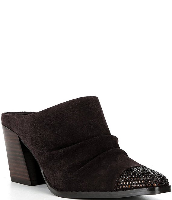 Color: 00000000_zi_9fd96469-65f5-402f-a049-a708402d727b