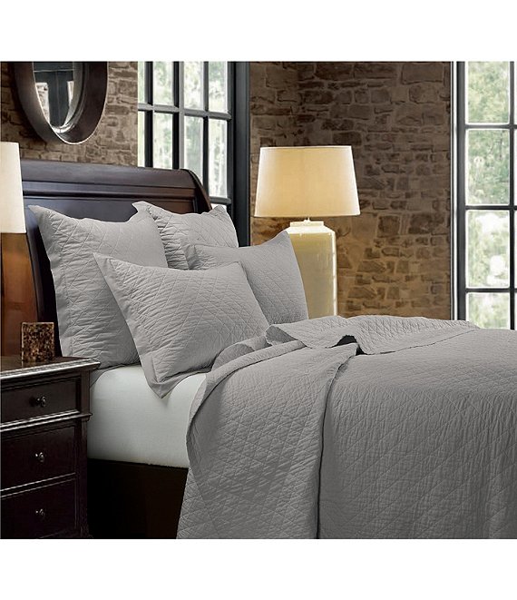 Color:Gray - Image 1 - Diamond Quilt