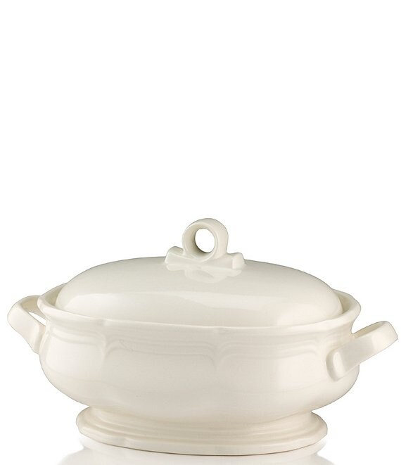 Mikasa French Countryside Rippled Baroque Stoneware Covered Casserole