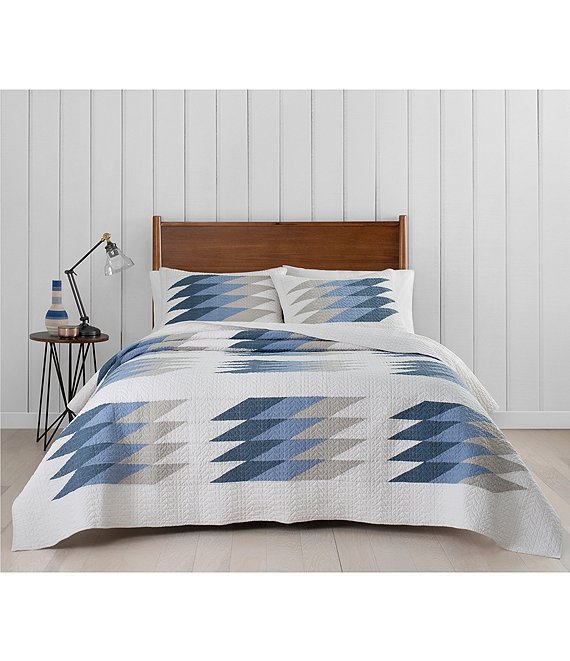 Pendleton Reflection Lakes Quilt Mini Set
