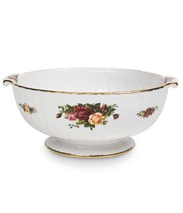 fluted serving bowl $ 50 00 quantity 0 0 1 2 3 4 5 6 7 8 9 10