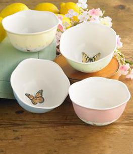 set of 4 dessert bowls $ 35 00 quantity 0 0 1 2 3 4 5 6 7 8 9