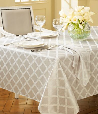 Lenox Laurel Leaf Table Linens