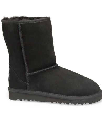 UGG Australia Girls Classic Short Boots