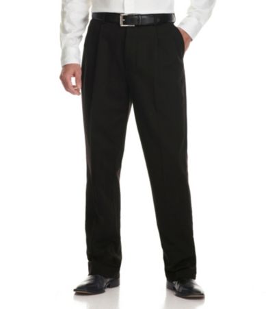 Roundtree & Yorke Pleated Performance Chino Pants