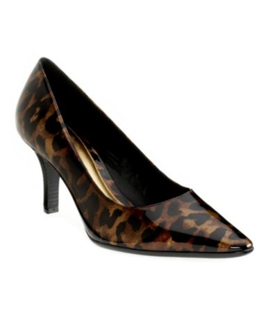 antonio melani britt pumps $ 27 99 1 review extended sizes new lower 