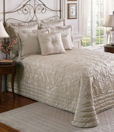 Noble Excellence Moire Bedding Collection