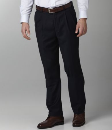 Roundtree & Yorke Solid Pleated Wool Pants