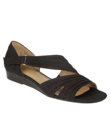 Naturalizer Jane Sandals
