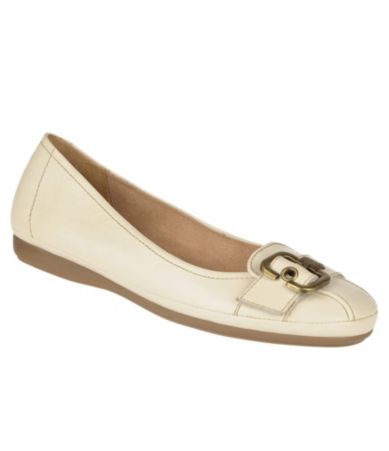 Naturalizer Tracer Flats