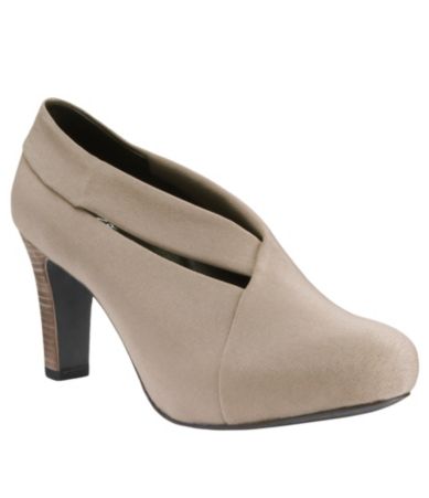 Eileen Fisher Peek Pumps
