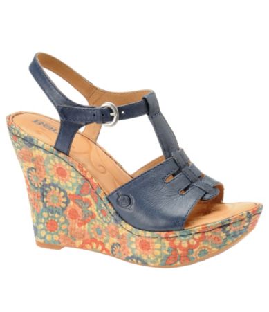 Born Rebecka Wedge Sandals