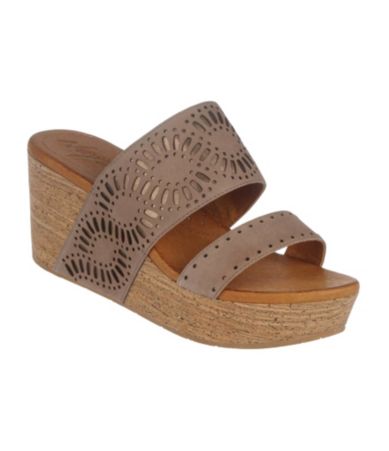 Naya Nawani Wedge Sandals