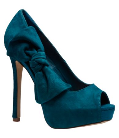 Steve Madden Bowderek Suede Pumps