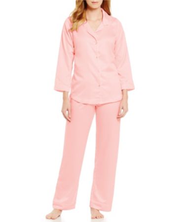Lingerie | Pajamas & Sleepwear | Dillards.com