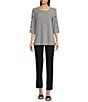 Color:Black - Image 3 - Textured Knit Round Neck 3/4 Sleeve Tunic