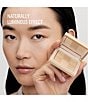 Bobbi Brown Nude Finish Illuminating Powder - Image 3