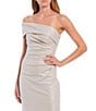 Color:Champagne - Image 3 - Off-the-Shoulder Short Sleeve Side Ruched Foiled Knit Sheath Gown