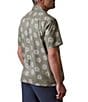 Faherty Breeze Camp Fireworks Print Short Sleeve Woven Shirt - Image 2